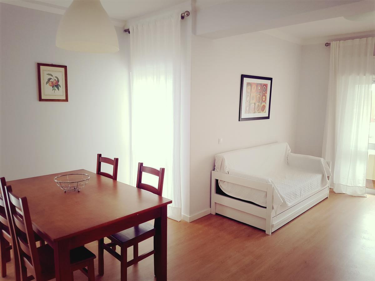 Squash Club Apartamentos Portimao Bagian luar foto