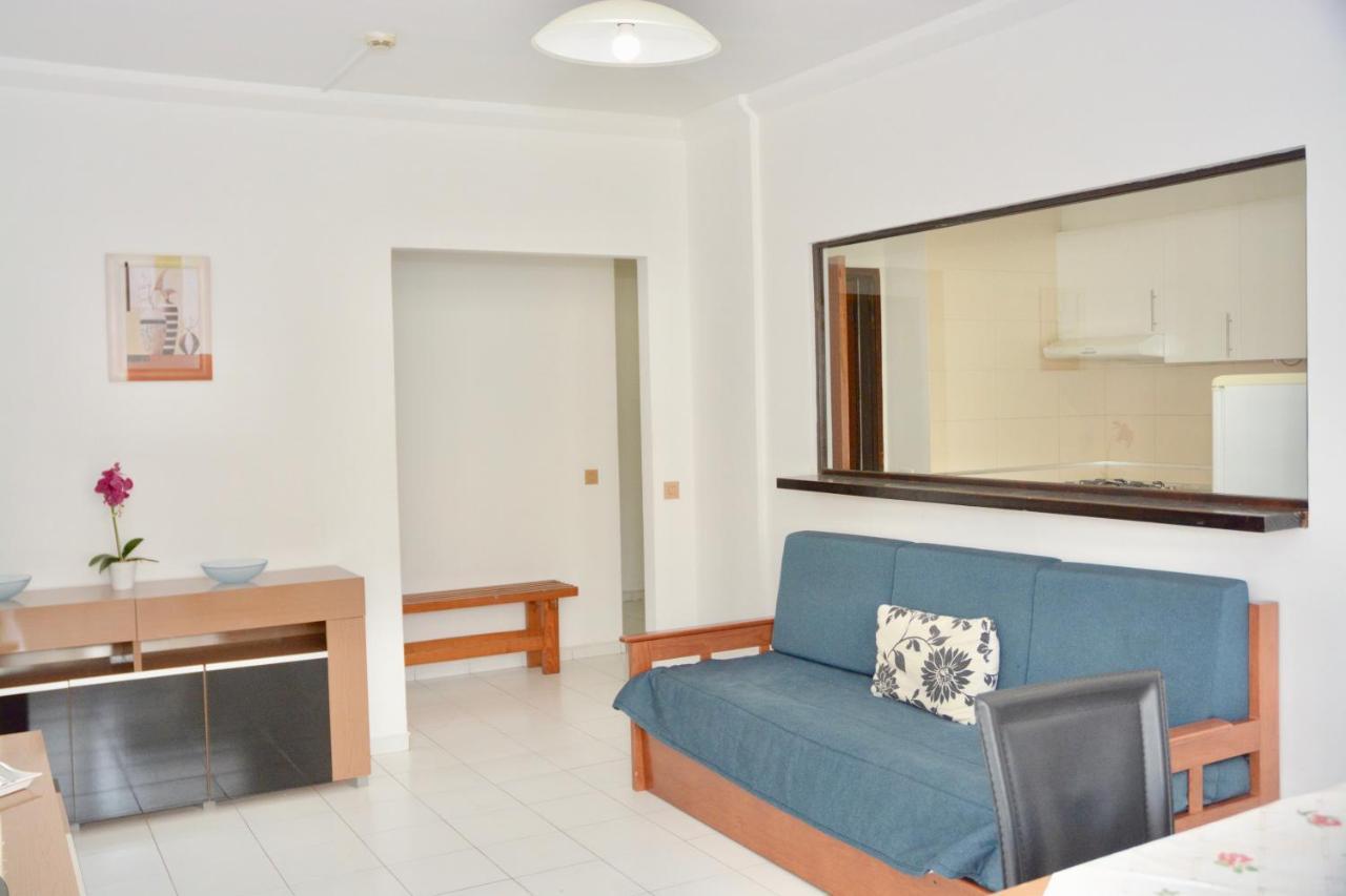 Squash Club Apartamentos Portimao Bagian luar foto